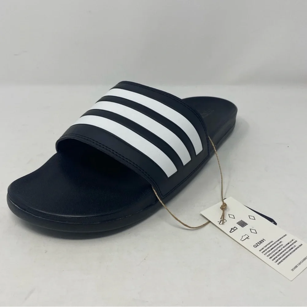 adidas Unisex-Adult Adilette Slide Sandal Men’s Size 10 Black & White. NEW